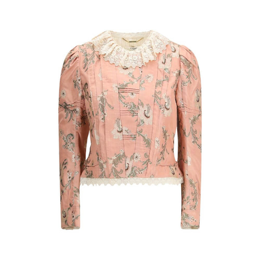 Fitted Jacket in jacquard taffeta and laceThe fitted jacket in jacquard taffeta and lace by Chloé captures a baroque spirit through exquisite craftsmanship. Made from a silk-blend floral jacquard, it is adorned with lace detailing and puffed shoulders tha
