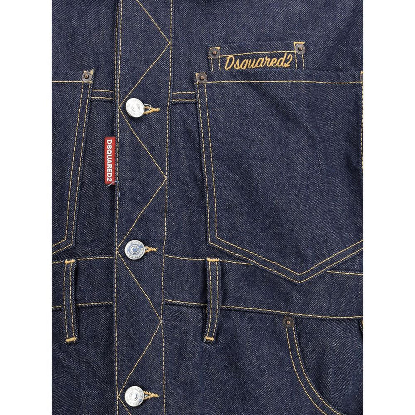 Blue Cotton Denim JacketThe Cargo Denim Jacket by Dsquared2 blends utility-inspired design with a modern urban attitude. Crafted from cotton, it features panelled construction and contrast stitching that highlight its structured silhouette. The button fas
