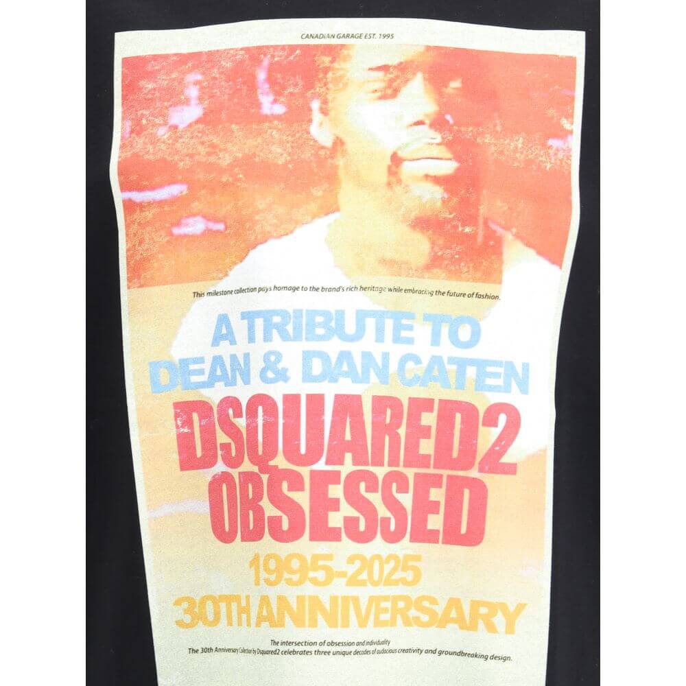 Black Cotton T-ShirtThe cotton T-Shirt by Dsquared2 is a sharply styled garment designed for those who like to stand out with simplicity. Made of cotton jersey, it offers a pleasant feel and a regular fit that comfortably fits the silhouette. The design i