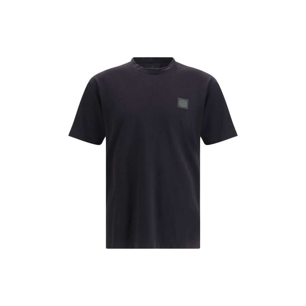 Black Cotton T-ShirtThe Stone Island crew-neck T-shirt elevates a wardrobe essential with the brand’s signature approach. Crafted from cotton crêpe jersey, it features a garment-dyed finish, giving each piece unique depth of color. Designed with a slim fi