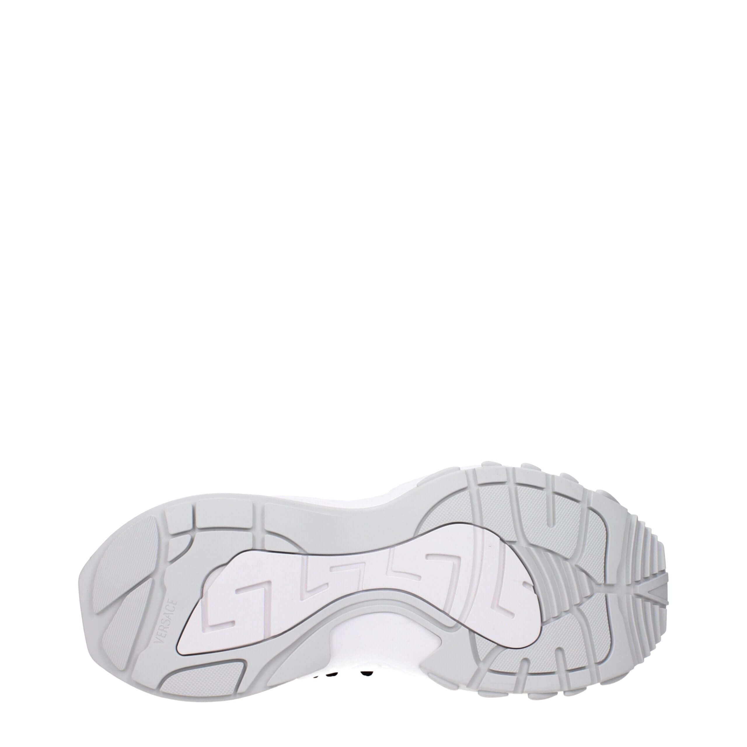 Red Fabric Athletic SneakersDescription: The product with MPN 10163071A115096L210 and code F84047 fabric in red is a sneakers designed by Versace. It has features like back logo.Red Fabric Athletic Sneakers${tagsVersaceAulae Red Fabric Athletic Sneakers V