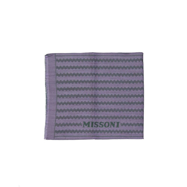 Purple Wool ScarfDescription: – Composition: 100% Wool – Fringe finish – 40 x 180 cm – Made in Italy – Gender: WOMEN –Purple Wool Scarf${tagsMissoniAulae Wool Scarf MissoniAulae Wool Scarf Description: – Composition: 100% Wool – Fringe finish – 40 x 180 c