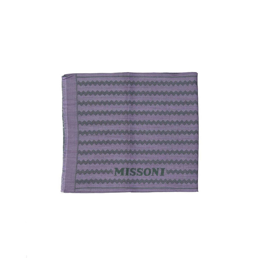 Purple Wool ScarfDescription: – Composition: 100% Wool – Fringe finish – 40 x 180 cm – Made in Italy – Gender: WOMEN –Purple Wool Scarf${tagsMissoniAulae Wool Scarf MissoniAulae Wool Scarf Description: – Composition: 100% Wool – Fringe finish – 40 x 180 c