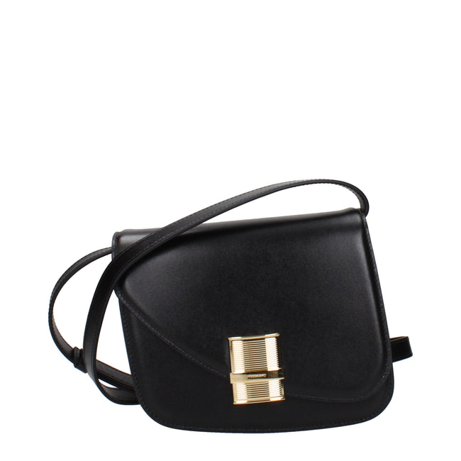 Black Leather Crossbody BagDescription: The product with MPN 2159710769385 and code F82866 leather in black is a crossbody bags designed by Salvatore Ferragamo. It has features like front logo, adjustable shoulder, removable shoulder.Black Leather Crossbo