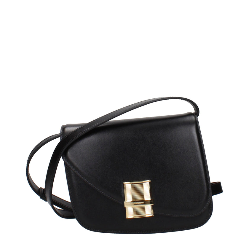 Black Leather Crossbody BagDescription: The product with MPN 2159710769385 and code F82866 leather in black is a crossbody bags designed by Salvatore Ferragamo. It has features like front logo, adjustable shoulder, removable shoulder.Black Leather Crossbo