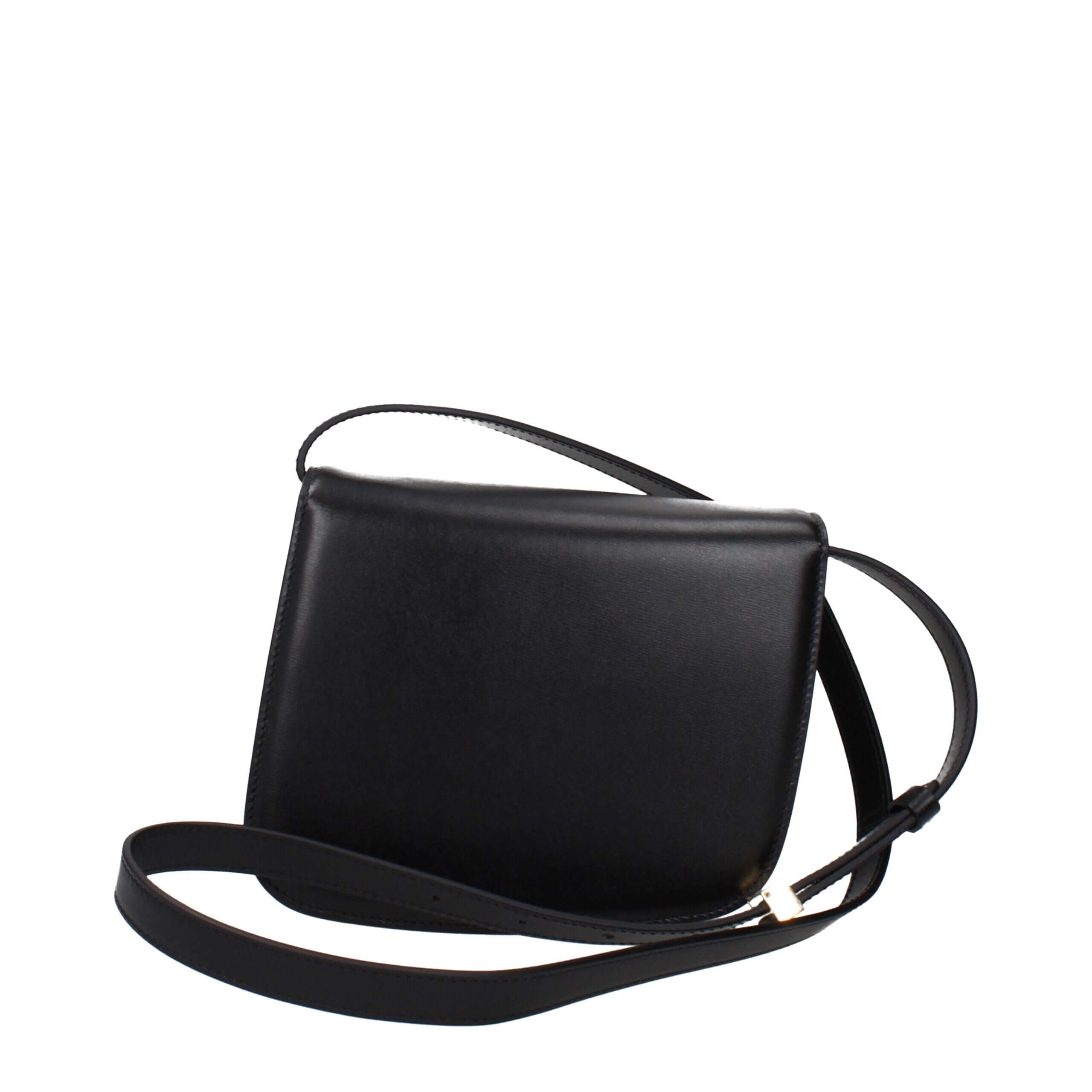 Black Leather Crossbody BagDescription: The product with MPN 2159710769385 and code F82866 leather in black is a crossbody bags designed by Salvatore Ferragamo. It has features like front logo, adjustable shoulder, removable shoulder.Black Leather Crossbo