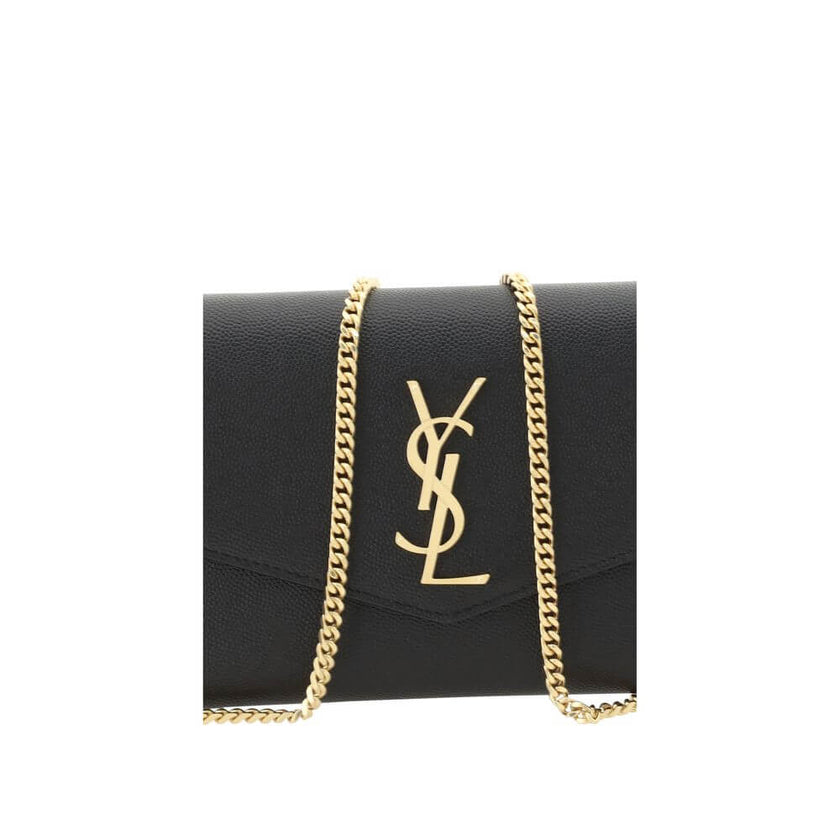 Black Calf Leather Bos Taurus Shoulder BagSaint Laurent’s leather chain Wallet is a compact and sophisticated accessory, perfect for hand-held or worn on the shoulder. Crafted from smooth leather, it features a magnetic button closure and a removable chai