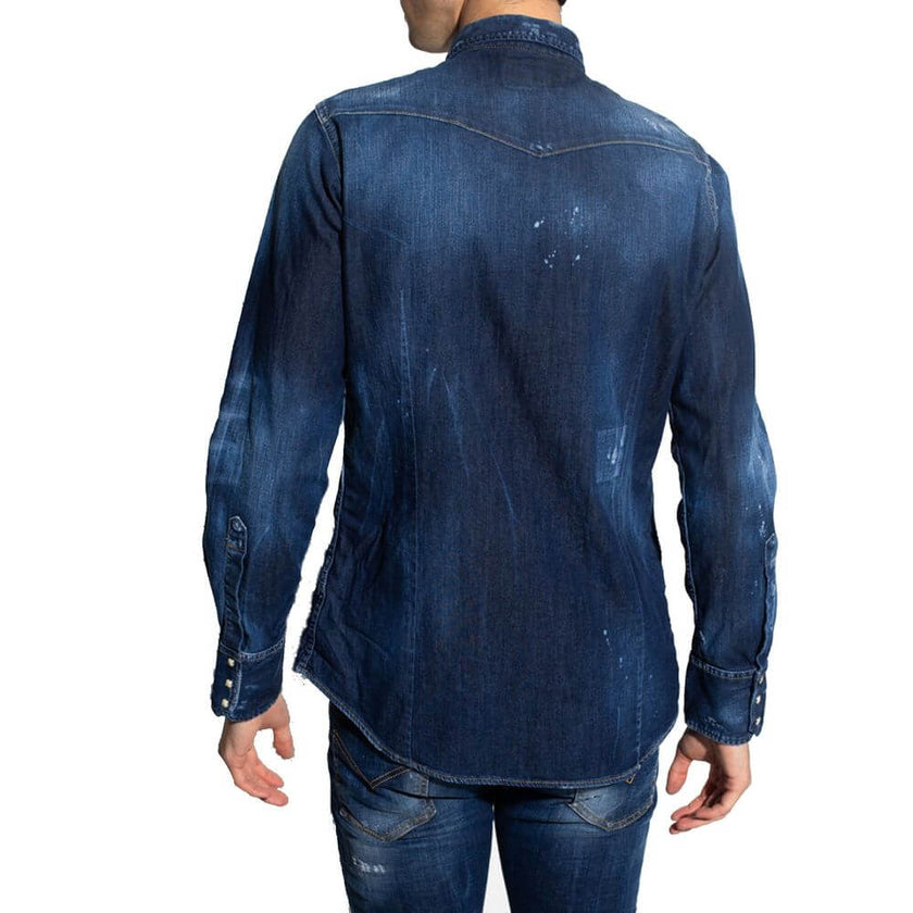 Blue Denim ShirtDescription: – Composition: 98% Cotton 2% Elastane – Long sleeves – Shirt collar – Press button closure – Made in Italy – Gender: MEN –Blue Denim Shirt${tagsDsquared²Aulae Blue Denim Shirt Dsquared²Aulae Blue Denim Shirt Description: – Com