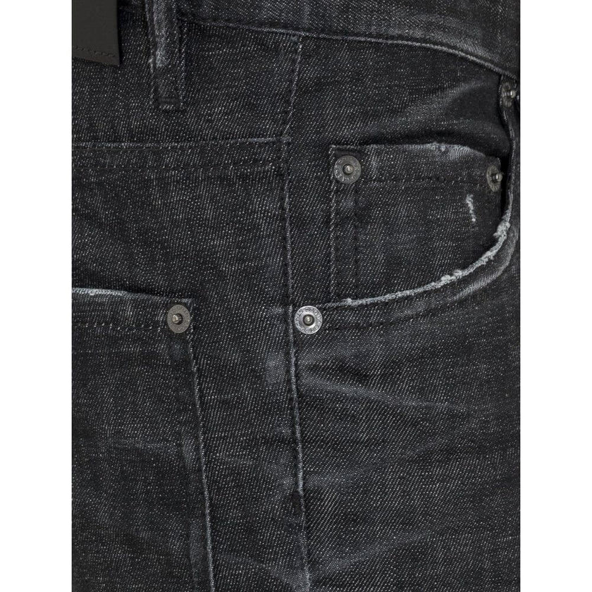 Black Cotton Jeans DenimDescription: – Composition: 98% Cotton 2% Elastane – Front button closure – Belt loops – Five pockets – Machine wash – Made in Romania – Gender: WOMEN –Black Cotton Jeans Denim${tagsDsquared²Aulae Black Cotton Jeans Denim Dsquared²