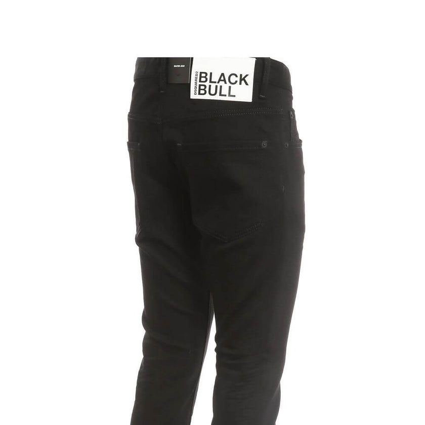Black Cotton Skinny JeansDescription: – Composition: 98% Cotton 2% Elastane – Front button closure – Belt loops – Five pockets – Machine wash – Front and back logo detail – Made in Italy – Gender: MEN –Black Cotton Skinny Jeans${tagsDsquared²Aulae Black C