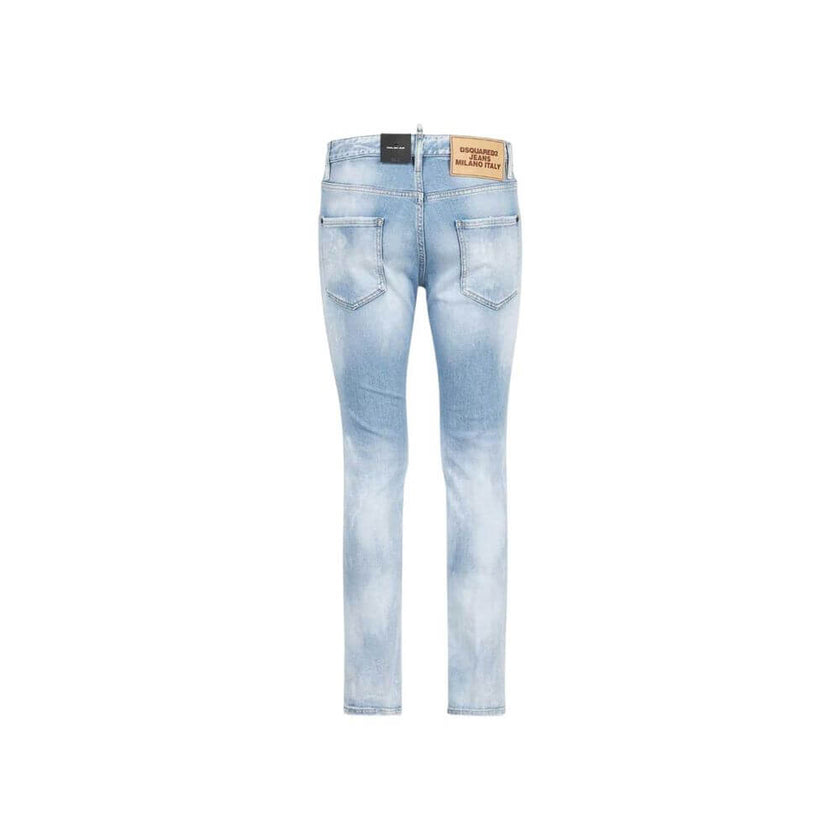 Blue Cotton Slim Fit JeansDescription: – Composition: 99% Cotton 1% Elastane – Slim fit – Front button closure – Belt loops – Five pockets – Machine wash – Made in Romania – Gender: MEN –Blue Cotton Slim Fit Jeans${tagsDsquared²Aulae Blue Cotton Slim Fit