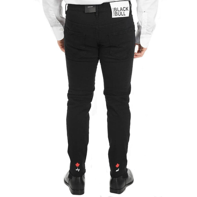 Black Cotton Skinny JeansDescription: – Composition: 98% Cotton 2% Elastane – Front button closure – Belt loops – Five pockets – Machine wash – Front and back logo detail – Distressed effect – Made in Italy – Gender: MEN –Black Cotton Skinny Jeans${tagsDs