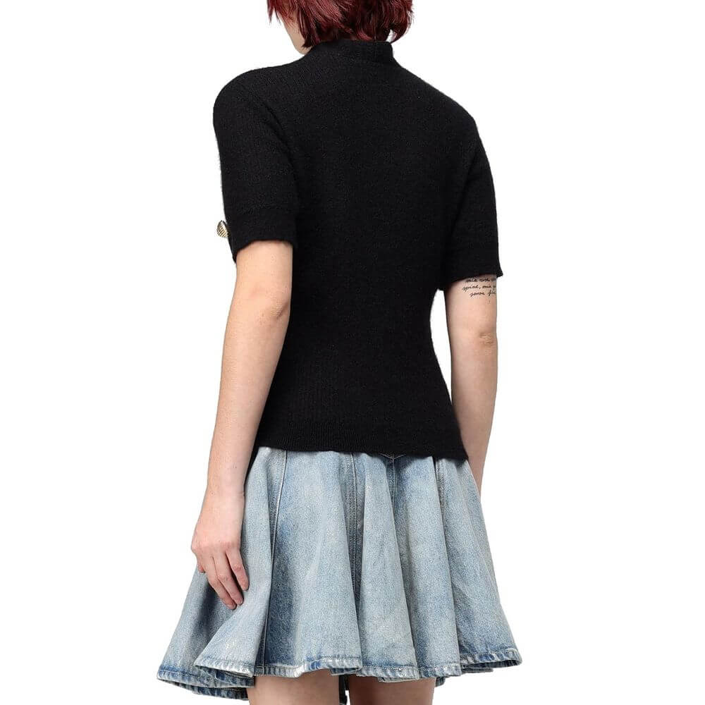 Black Merino Wool Tank TopsDescription: – Composition: 14% Merino wool 50% Mohair 36% Polyamide – Dry clean – Short sleeve – V-neckline – Knitted design – Gold metal buttons detail – Made in Italy – Gender: WOMEN –Black Merino Wool Tank Tops${tagsBalmainA