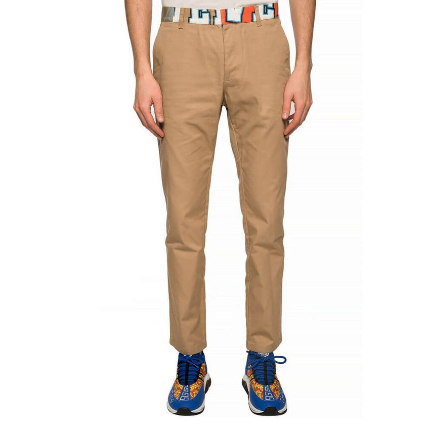 Beige Cotton Chino PantsDescription: – Composition: 100% Cotton – Belt loops – Five pockets – Contrast logo print – Made in Italy – Gender: MEN –Beige Cotton Chino Pants${tagsVersaceBeige Cotton Chino PantsDescription: – Composition: 100% Cotton – Belt lo