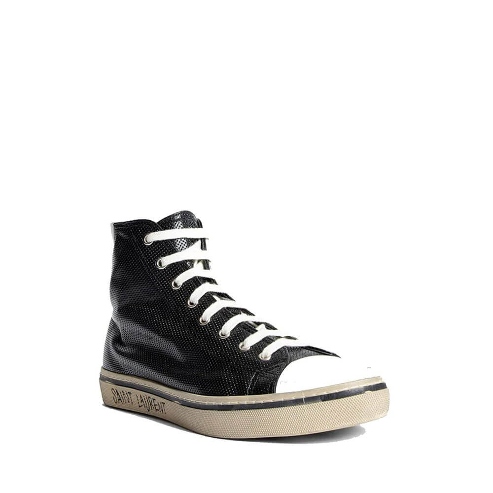Black Calfskin High Top SneakersDescription: – Composition: 100% calf leather – Inner: Fabric – Insole: 100% Leather – Sole: 100% Rubber – relief logo detail – Round toe – Perforated detail – Lace-up fastening – Made in Italy – Gender: MEN –Black Calfskin