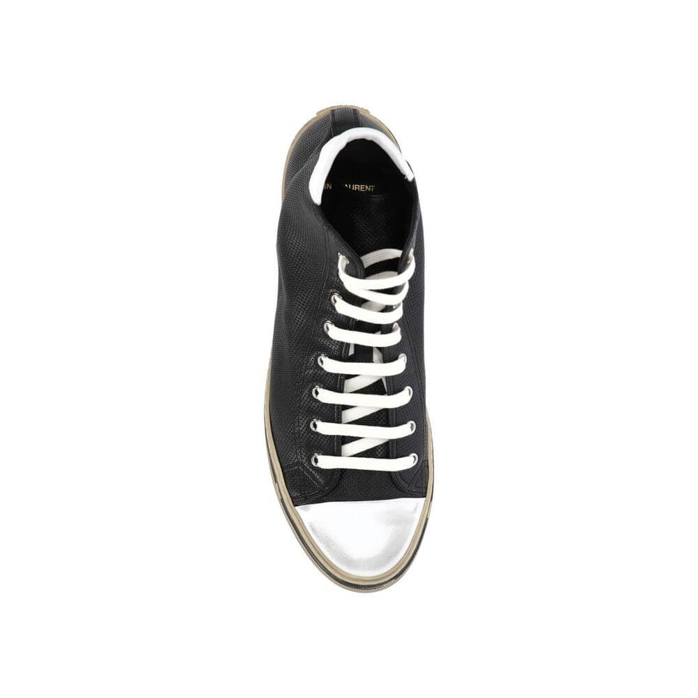 Black Calfskin High Top SneakersDescription: – Composition: 100% calf leather – Inner: Fabric – Insole: 100% Leather – Sole: 100% Rubber – relief logo detail – Round toe – Perforated detail – Lace-up fastening – Made in Italy – Gender: MEN –Black Calfskin