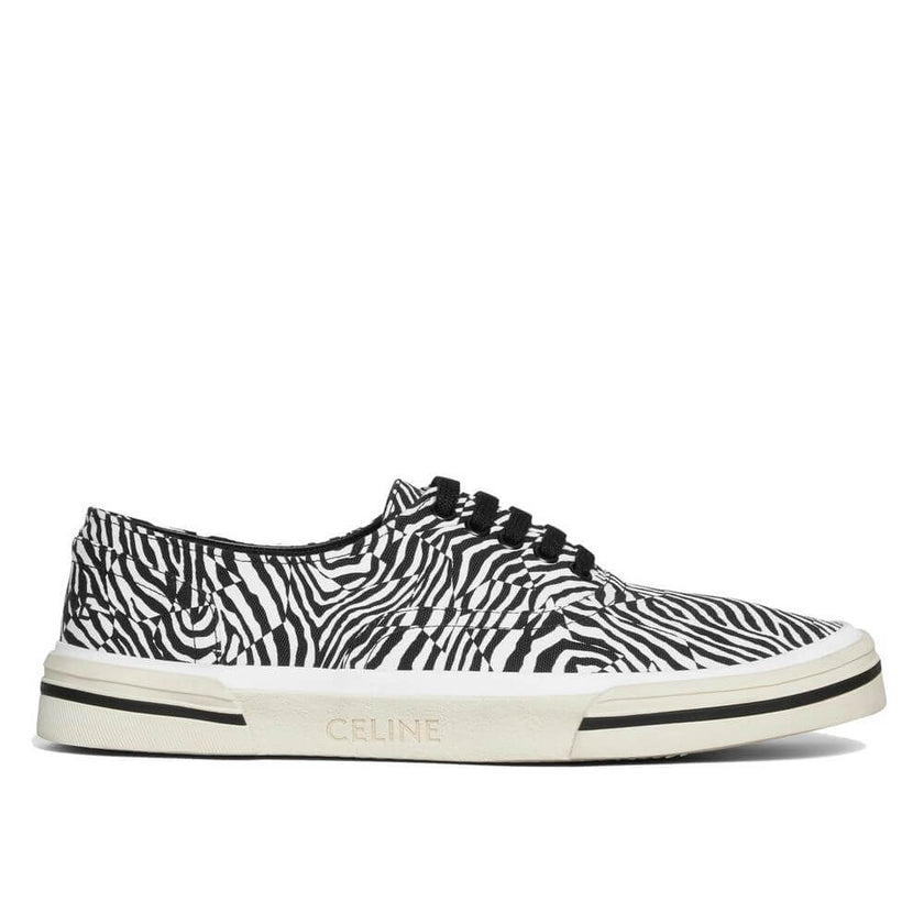 Black Canvas Low Top SneakersDescription: – Composition: 100% Canvas – Inner: Cotton – Insole: Cotton – Sole: 100% Rubber – Round toe – Lace-up – Embossed logo detail – Zebra print – Made in Spain – Gender: MEN –Black Canvas Low Top Sneakers${tagsCelineBl