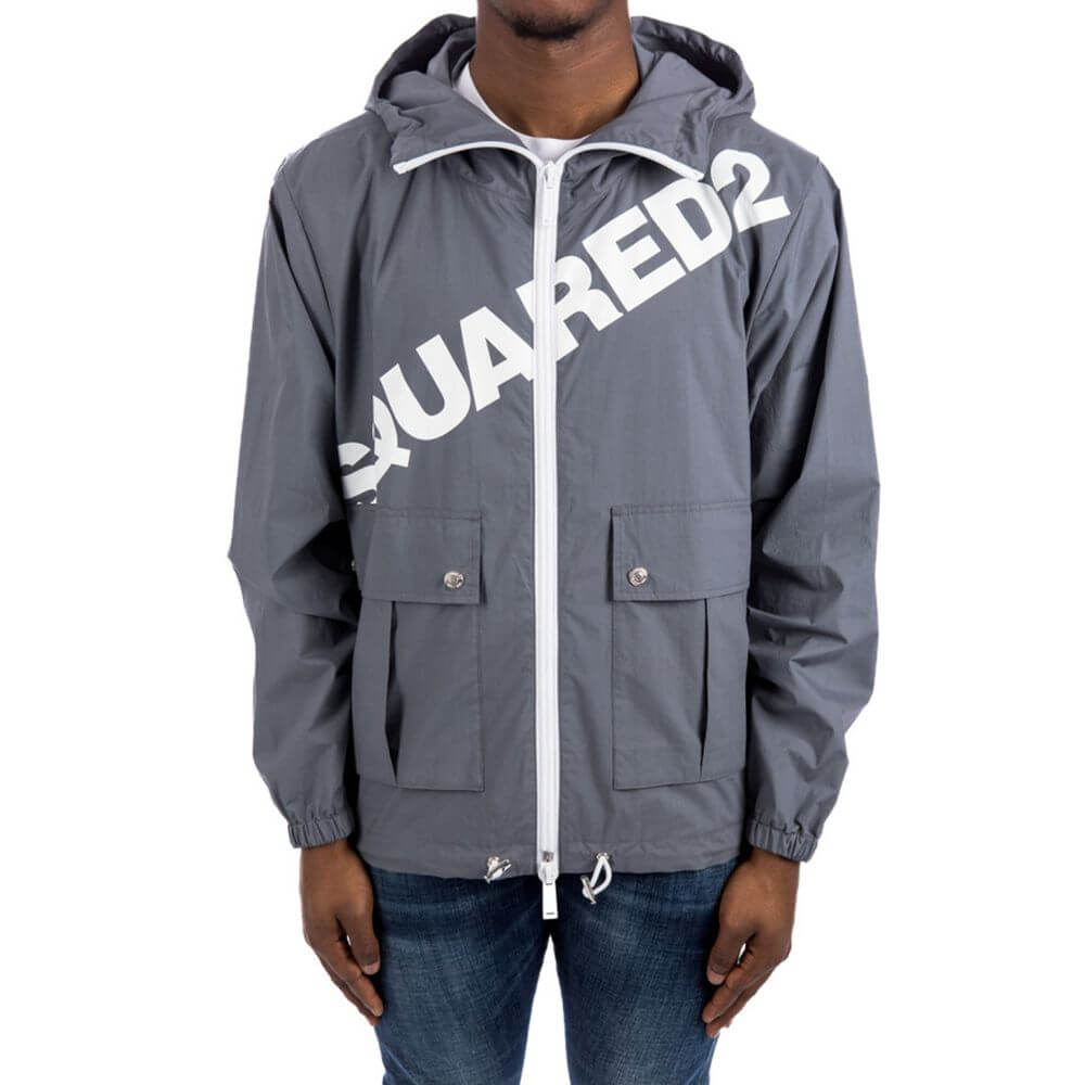 Gray Cotton Shell JacketDescription: – Composition: 100% Cotton – Long sleeves – Machine wash – Drawstring hood – Two front pockets – Elasticated cuffs – Front zip closure – Front logo detail – Drawstring hem – Made in Italy – Gender: MEN –Gray Cotton She