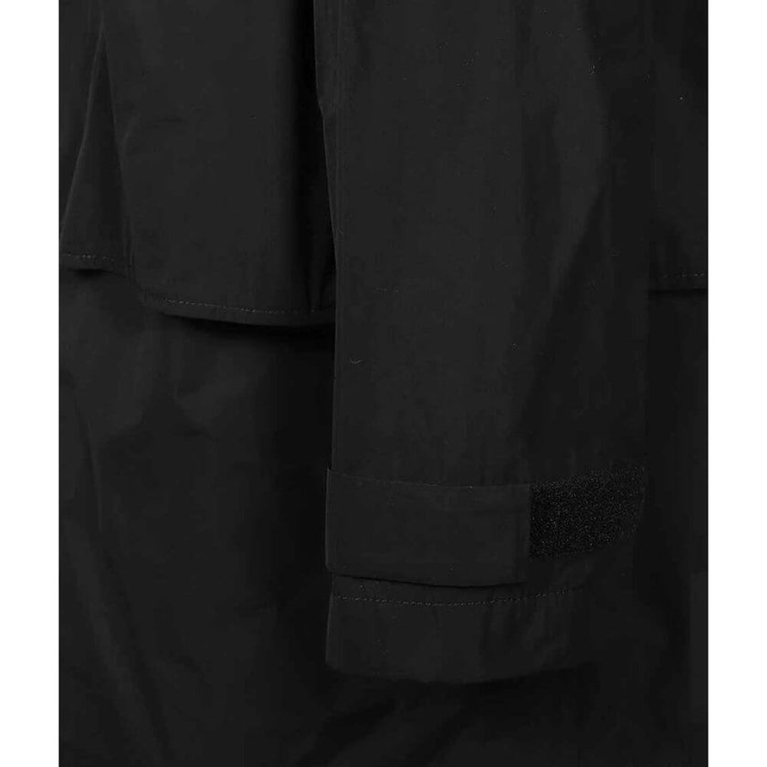 Black Nylon Rain CoatDescription: – Composition: 100% nylon – fully lined – front zip and velcro strap closure – non detachable hood – two zipped pockets – back logo detail – machine wash – made in Italy –Black Nylon Rain Coat${tagsDsquared²Black Nylon Ra