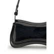 Black Polyethylene Shoulder BagThe Play Shoulder Bag by Diesel stands out for its curved, modern design, embellished with the logo on the front. Featuring a handle and a large single compartment, it offers practicality and style in one. The magnetic closu
