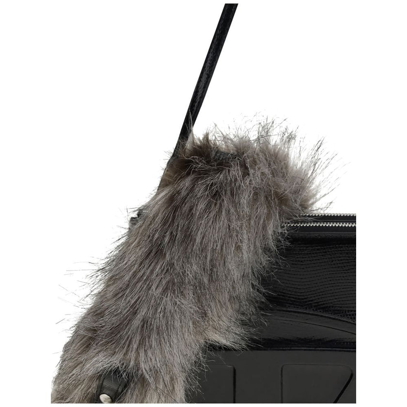 Black Calf Leather Bos Taurus Shoulder BagThe 1DR Twin Shoulder Bag by Diesel is a model with an original and sophisticated design, composed of two joined and zippered clutches, from which it takes its name “Twin.” Slim yet roomy, it is made of high-quali