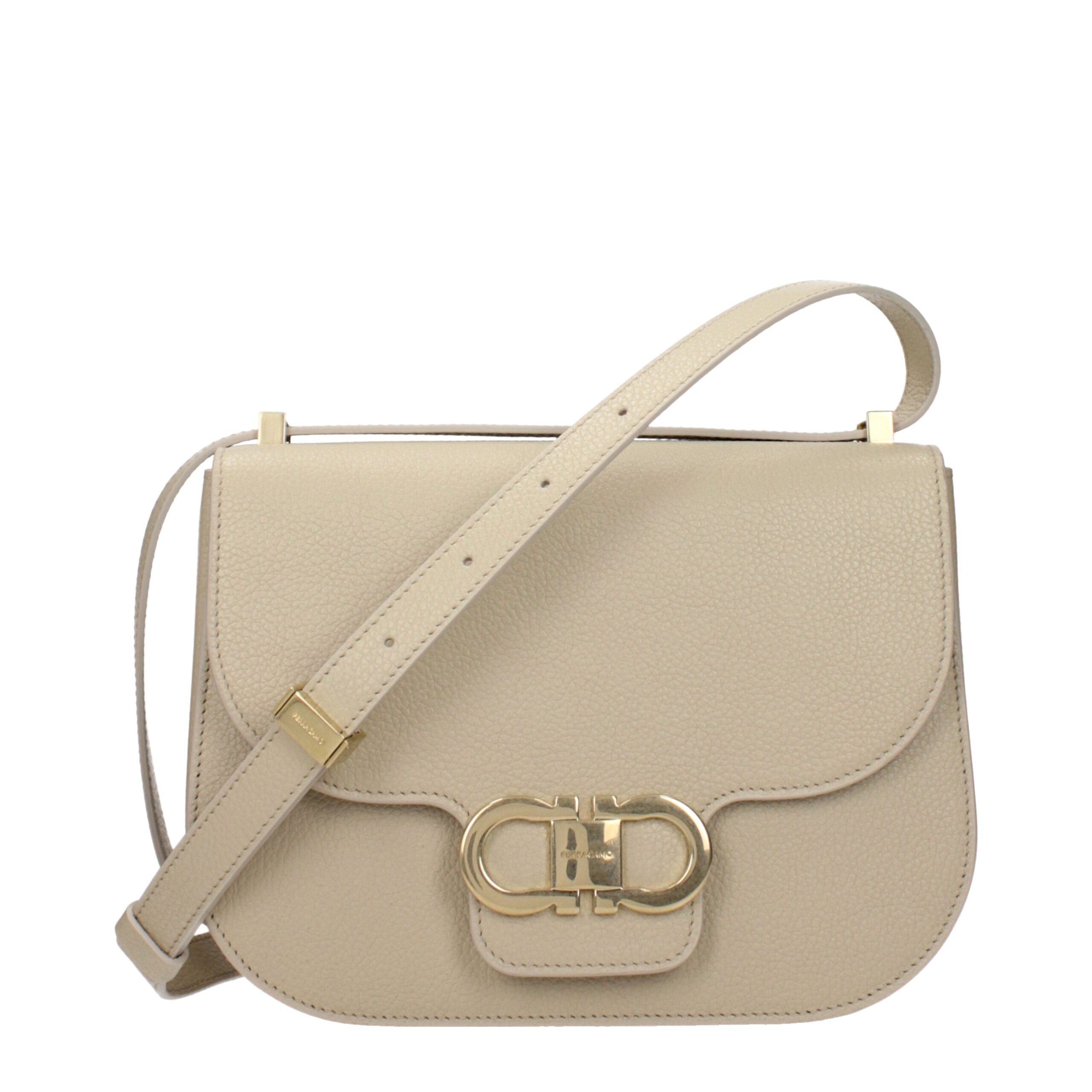 Gray Leather Crossbody BagDescription: The product with MPN 2198670781035 and code F84816 leather in gray is a crossbody bags designed by Salvatore Ferragamo. It has features like front logo, adjustable shoulder, removable shoulder.Gray Leather Crossbody