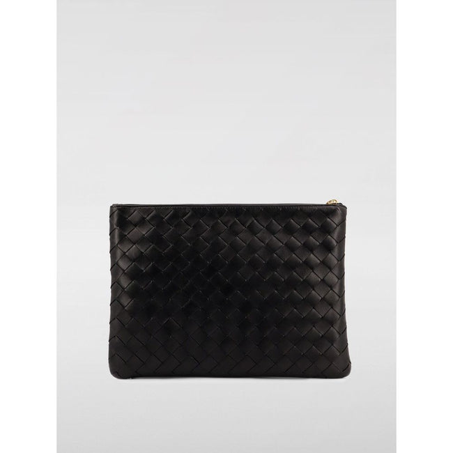 Black Leather HandbagCrafted from woven leather Features a secure zip closure Includes a convenient wristlet strap Versatile for various essentialsBlack Leather Handbag${tagsBottega VenetaBlack Leather HandbagCrafted from woven leather Features a secure z