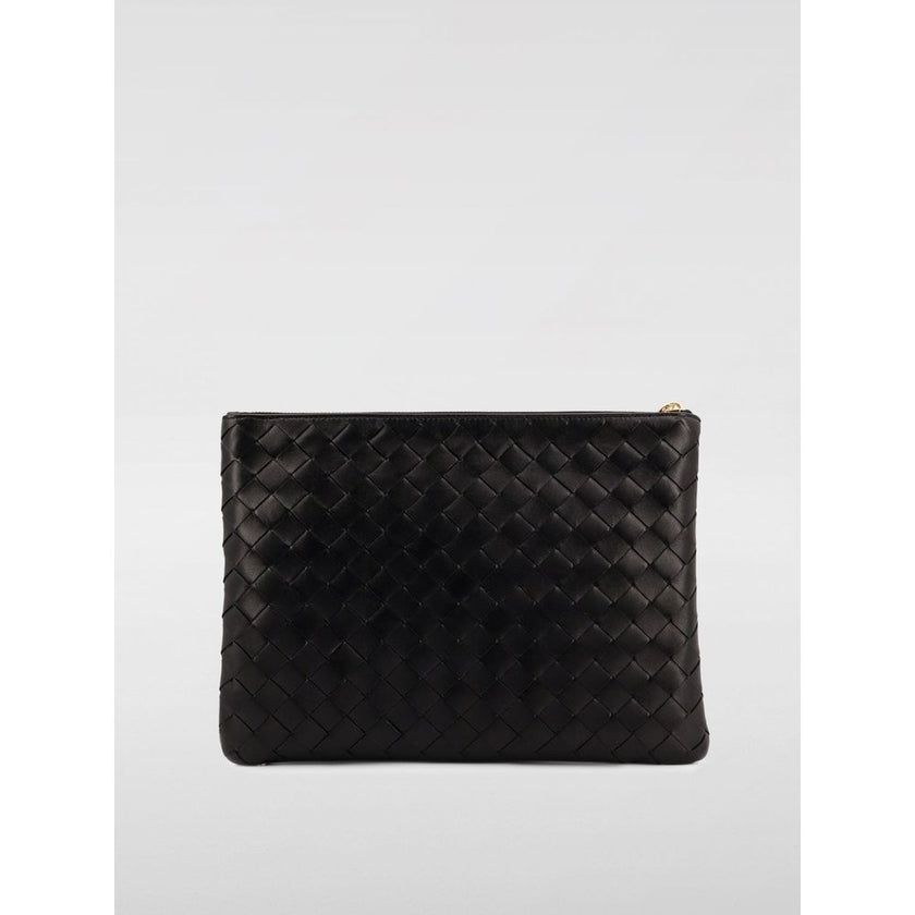 Black Leather HandbagCrafted from woven leather Features a secure zip closure Includes a convenient wristlet strap Versatile for various essentialsBlack Leather Handbag${tagsBottega VenetaBlack Leather HandbagCrafted from woven leather Features a secure z