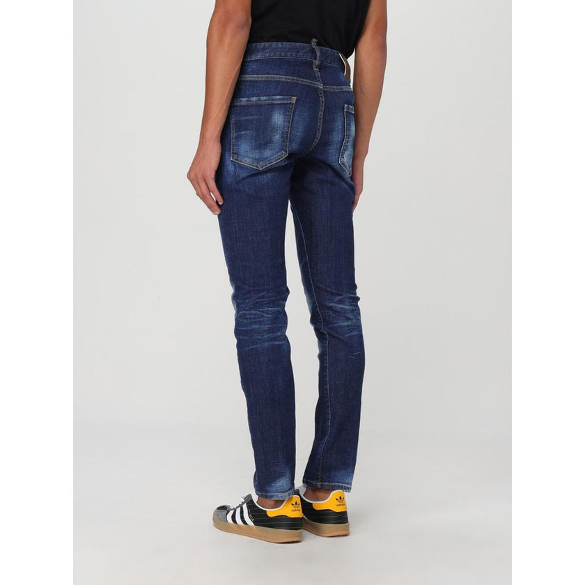 Blue Cotton Skinny JeansSkinny fit silhouette Features a stylish faded wash Subtle distressed accents Classic five pocket design Durable denim constructionBlue Cotton Skinny Jeans${tagsDsquared²Blue Cotton Skinny JeansSkinny fit silhouette Features a styl