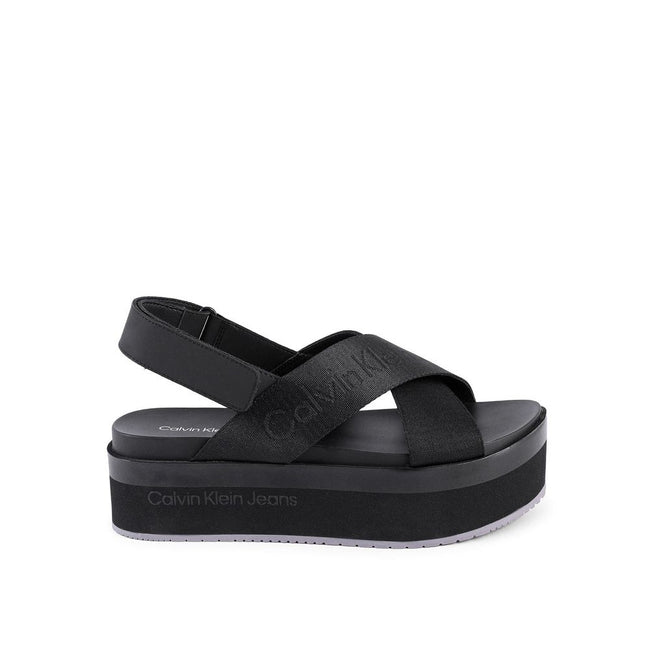 Black Recycled Polyester Platform SandalsBrand: Calvin Klein Product Code: YW0YW013620GT Colour: Black Composition: 100% Recycled Polyester Made in Vietnam Gender: WomenBlack Recycled Polyester Platform Sandals${tagsCalvin KleinBlack Recycled Polyester Pl