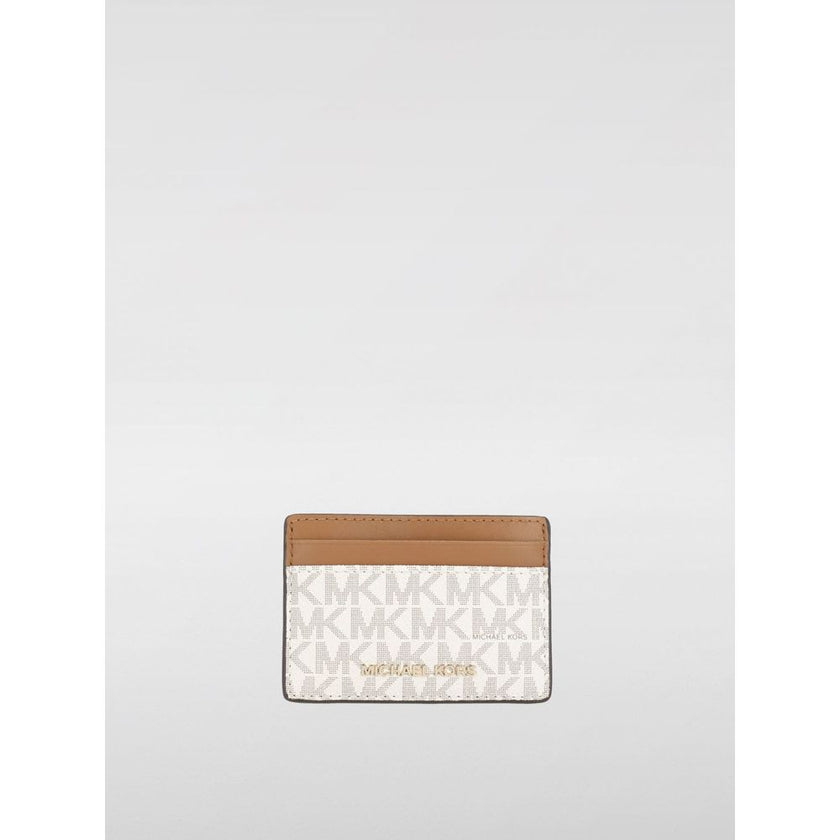 Beige Pvc CardholderFeatures multiple card slots for easy organization. Designed with a slim and compact profile. Ideal for carrying essential cards. Provides a minimalist approach to card storage.Beige Pvc Cardholder${tagsMichael KorsBeige Pvc Cardholder