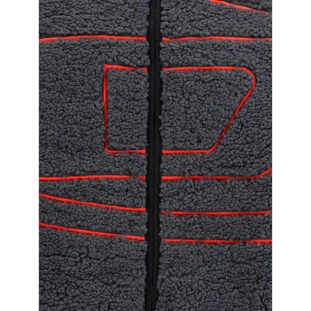 Black Polyester SweatshirtThe S-Zat teddy Hoodie by Diesel features an oversized fit crafted from soft teddy fabric for a cozy, modern look. The design is enhanced by a corded Oval D logo embroidery on the front, while the jersey-lined interior ensures ex